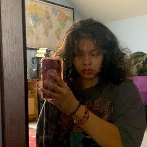 Meet your Posher, Corra